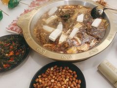 -鑫郭氏·南昌20年大排档·小龙虾羊蝎子(潮阳里店)