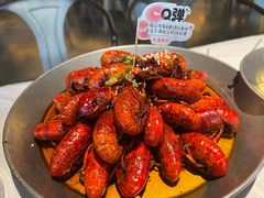-巴厘龙虾·榜首油焖大虾(音乐学院·沿江酒馆店)