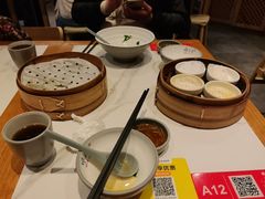 -馋三尺蟹粉小笼(人民广场店)