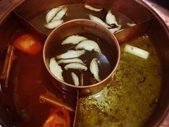 -滇釜火锅·能喝汤的火锅(车公庄店)