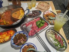-王奋斗贵州酸汤牛肉火锅