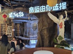 -暴风岛沉浸式体验馆(百联世纪店)