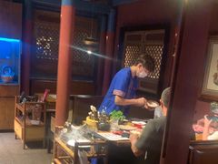 -老牌坊云南鱼豆花火锅(哈西万达店)