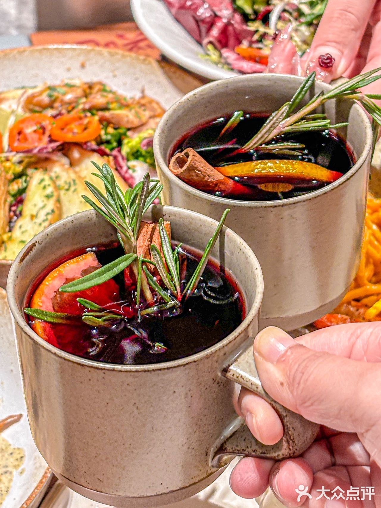 马当路上i 人也很友好bistro西餐，适合约会