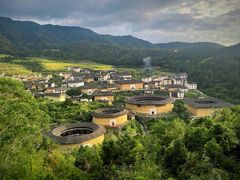 -初溪土楼群