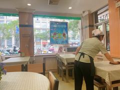 -迎宾楼(解放西街店)