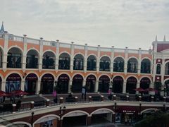 -佛罗伦萨小镇广佛名品奥特莱斯(疏港路店)