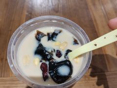 -八婆婆烧仙草(中山路店)