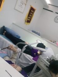 -蕾特恩专业祛痘·皮肤管理