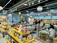 -郑在DIY·潮玩银饰绘画手作(中央大道旗舰店)