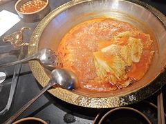 -靓寨酸汤火锅(时尚天河东一街店)