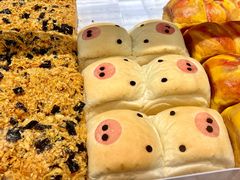 猪猪草莓吐司-司乎·日式鲜吐司(EFC欧美广场店)