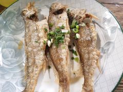 干煎小黄鱼-小河无名面馆