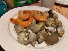 -四海一家自助餐(益田假日广场店)