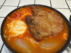 -肥汁米蘭香港米线(长宁来福士店)