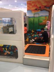 -孩子王童乐园(唐山万达广场店)