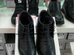 -云柏鞋业(十里堡店)