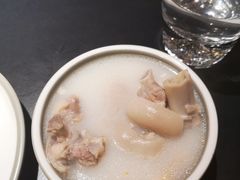 -麻六记(凤凰汇店)