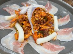 -牛信亭韩国料理·炭火烤肉(紫藤路店)