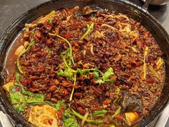 -鸿顺老铁锅美蛙鱼府(解放碑店)