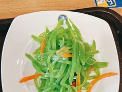 -西部马华清真兰州牛肉面·烧烤夜市(关东店)