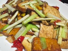 -吴记百家·私房菜·家宴(润园店)