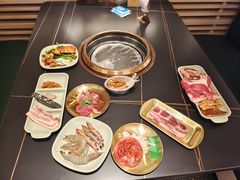 -梨花甄选自助烤肉(小寨原力场店)