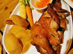 -泰堤坊(淡水体育馆店)