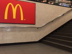 -麦当劳(东方时代广场分店)