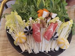 -椰子营·椰子鸡火锅(万象里店)