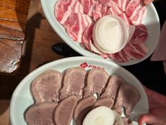 -萨拉伯尔(燕莎友谊商城店)