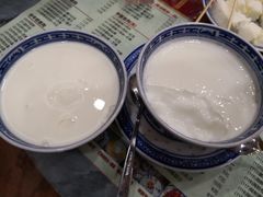 -赵记传承特色牛奶甜品(泉城广场店)