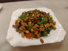 -嘉丰湘菜馆(芳群园店)