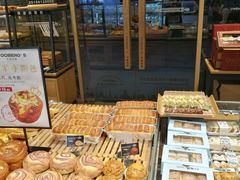 面包甜点陈列柜-卡滋贝诺动物奶油生日蛋糕(亚太潮尚店)