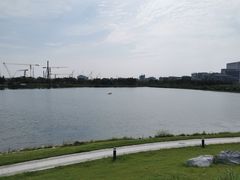 -上海滴水湖皇冠假日酒店