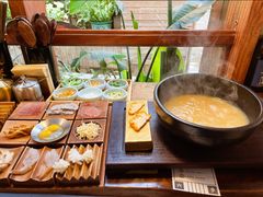 -银米·云南传统过桥米线(双廊黑金冠店)