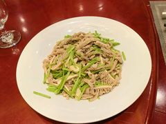 -北平楼·烤鸭·北京菜(牡丹园店)
