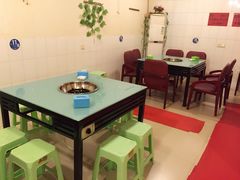 大堂-鸿顺老铁锅美蛙鱼府(解放碑店)