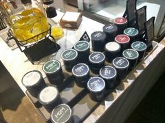 -UNI UNI(环亚凯瑟琳店)