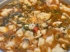 酸菜鱼-川人川菜馆·小龙虾·鲜虾现做(黄山路店)