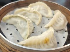 全家福蒸饺-大龙汤包