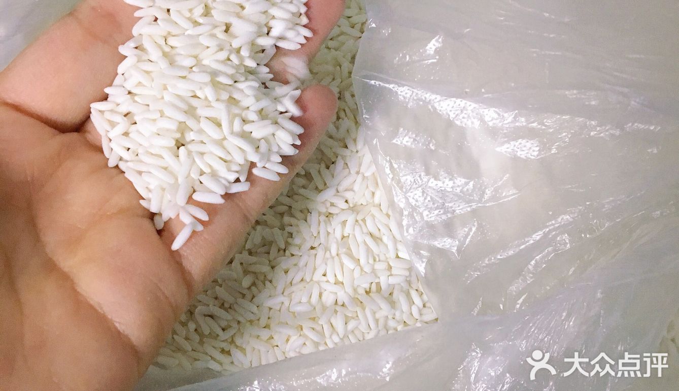 上班族的必备，一碗养胃小米粥