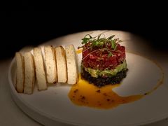 牛肉塔塔配牛油果黑橄榄酱-Solo(衡山路店)
