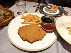 炸猪排-德大西餐社