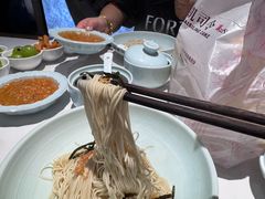 -裕兴记•蟹黄面馆(人民广场店)