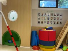 -绿城奇妙园双语日托(华茂悦峰园区)