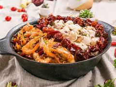 -小鱼小牛·鱼牛干锅·脆鱼火锅(世欧广场店)