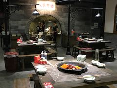 -红九格老火锅(三峡广场店)