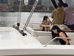 -北外滩百艇汇游艇俱乐部