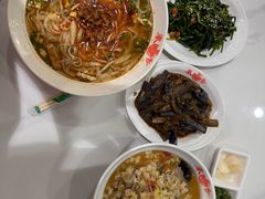 -秦香陕西食府(华贸天地店)